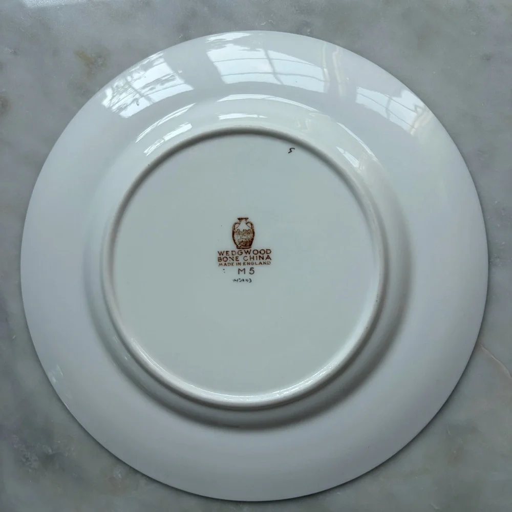 Wedgewood Posey Spray Salad Plate